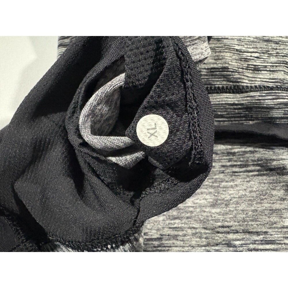 Lululemon Shirt Mens Black Stripe Gray Core Crew Rulu Long Sleeve Pullover Sz XL - Picture 8 of 8